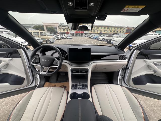 BYD Song PLUS DM 2023 DM-i Champion Edition 110KM Flagship PLUS Used Car for Sale in Ghana -u22769470 | ZEEX AUTO