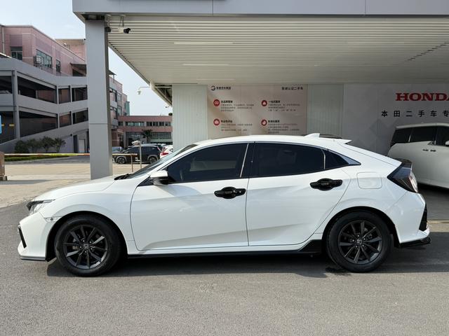 Dongfeng Honda Civic 2020 HATCHBACK 220TURBO CVT Sharp Control Edition Used Car for Sale in Ghana -u22935315 | ZEEX AUTO