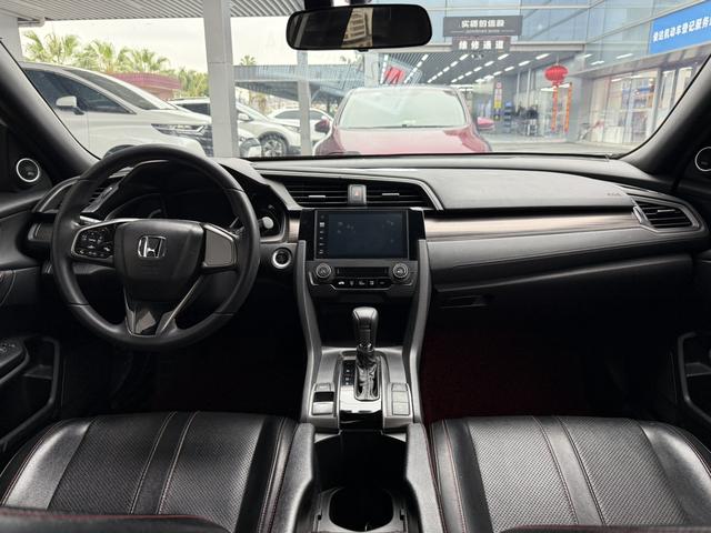 Dongfeng Honda Civic 2020 HATCHBACK 220TURBO CVT Sharp Control Edition Used Car for Sale in Ghana -u22935315 | ZEEX AUTO