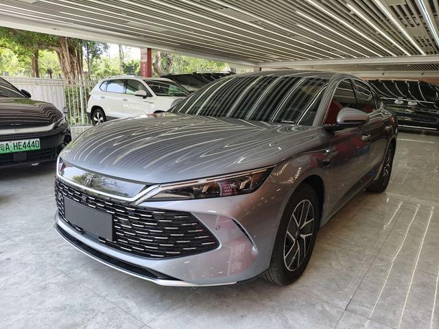 BYD Qin L DM 2025 Intelligent Driving Edition DM-i 120KM Leading Model Used Car for Sale in Ghana -u22960746 | ZEEX AUTO