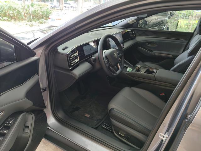 BYD Qin L DM 2025 Intelligent Driving Edition DM-i 120KM Leading Model Used Car for Sale in Ghana -u22960746 | ZEEX AUTO