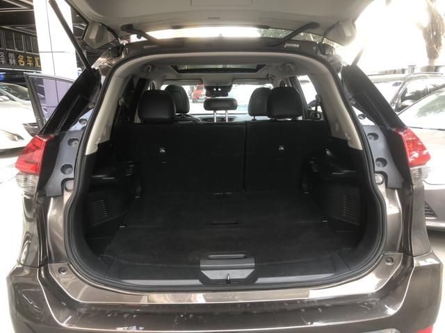 Dongfeng Nissan X-Trail 2021 2.0L XL Premium CVT 2WD Intelligent Connected Luxury Edition Used Car for Sale in Ghana -u22484144 | ZEEX AUTO