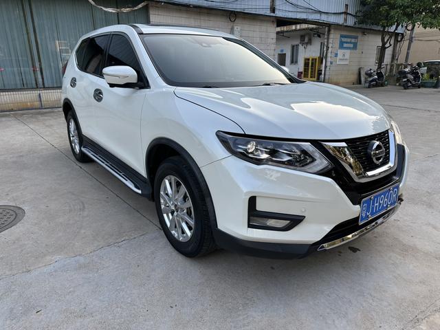 Dongfeng Nissan X-Trail 2021 2.0L XL Premium CVT 2WD Smart Connect Premium Edition Used Car for Sale in Ghana -u23033451 | ZEEX AUTO