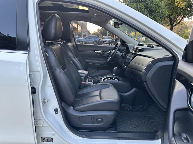 Dongfeng Nissan X-Trail 2021 2.0L XL Premium CVT 2WD Smart Connect Premium Edition Used Car for Sale in Ghana -u23033451 | ZEEX AUTO