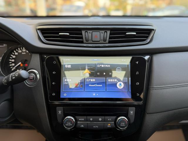 Dongfeng Nissan X-Trail 2020 2.0L CVT Intelligent Comfort Edition 2WD Used Car for Sale in Ghana -u23020440 | ZEEX AUTO