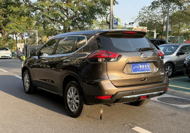 Dongfeng Nissan X-Trail 2020 2.0L CVT Intelligent Comfort Edition 2WD Used Car for Sale in Ghana -u23020440 | ZEEX AUTO