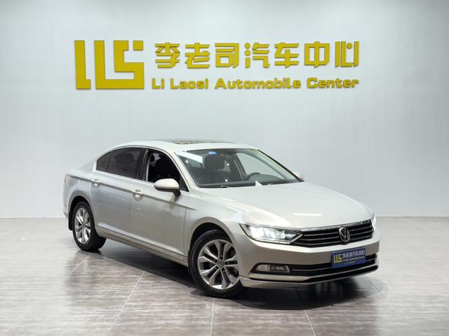 FAW-Volkswagen Magotan 2017 330TSI DSG Luxury Version Used Car for Sale in Ghana -u22173585 | ZEEX AUTO