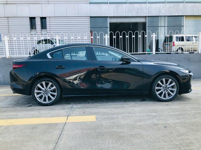Mazda Mazda3 Axela 2025 2.0L Automatic Zhiyao Edition Used Car for Sale in Ghana -u22975155 | ZEEX AUTO