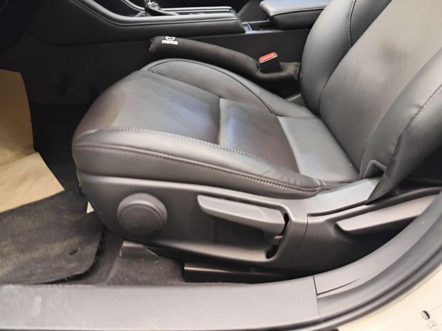 Mazda Mazda3 Axela 2022 2.0L Automatic Zhiya Edition Used Car for Sale in Ghana -u22962826 | ZEEX AUTO