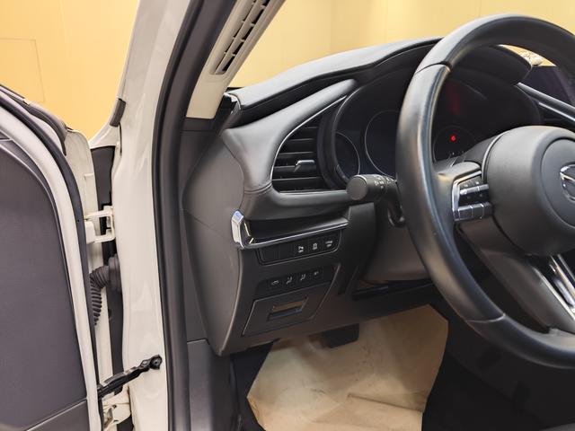 Mazda Mazda3 Axela 2022 2.0L Automatic Zhiya Edition Used Car for Sale in Ghana -u22962826 | ZEEX AUTO