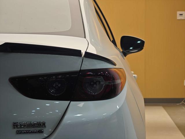 Mazda Mazda3 Axela 2022 2.0L Automatic Zhiya Edition Used Car for Sale in Ghana -u22962826 | ZEEX AUTO