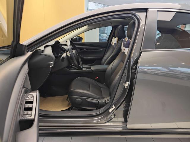 Mazda 3 Axela 2021 Model Year 2.0L Automatic Zhiya Edition Used Car for Sale in Ghana -u22977828 | ZEEX AUTO