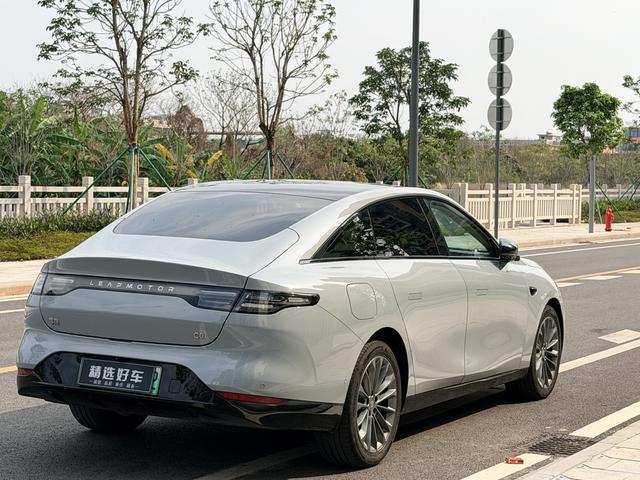 Leapmotor C01 2024 Extended Range 316 Premium Version Used Car for Sale in Ghana -u22971280 | ZEEX AUTO