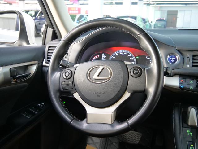 Lexus CT 2017 CT200h Elite Edition (Monochrome) Used Car for Sale in Ghana -u22836674 | ZEEX AUTO
