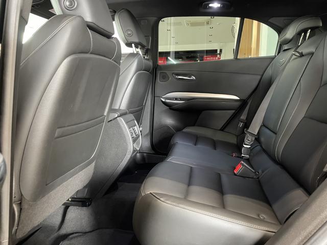 SAIC-GM Cadillac XT4 2018 Model 28T 2WD Premium Sport Version Used Car for Sale in Ghana -u23020712 | ZEEX AUTO