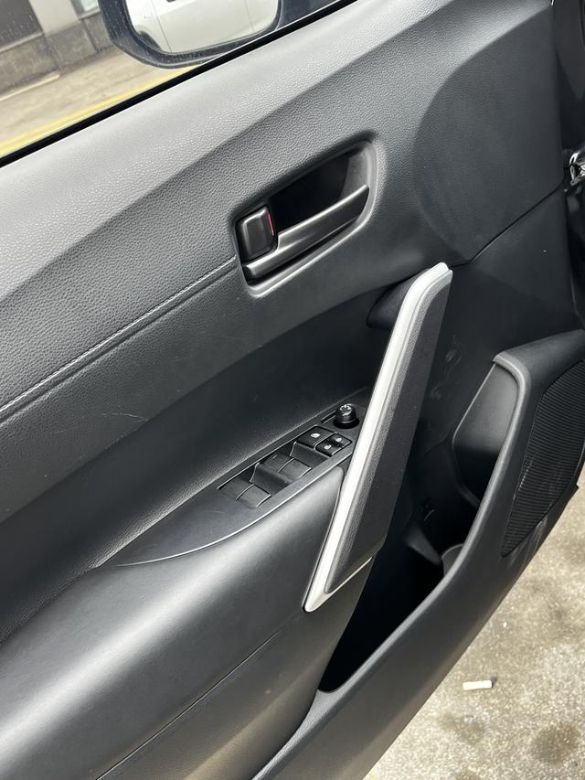 FAW Toyota Corolla Cross 2023 2.0L CVT Pioneer Edition Used Car for Sale in Ghana -u22864023 | ZEEX AUTO