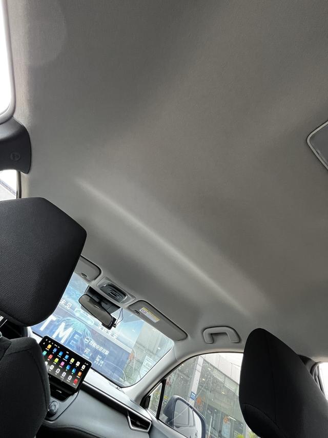 FAW Toyota Corolla Cross 2023 2.0L CVT Pioneer Edition Used Car for Sale in Ghana -u22864023 | ZEEX AUTO