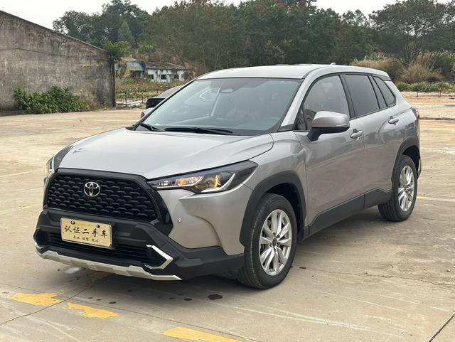 FAW Toyota Corolla Cross 2023 2.0L CVT Pioneer Edition Used Car for Sale in Ghana -u22550165 | ZEEX AUTO