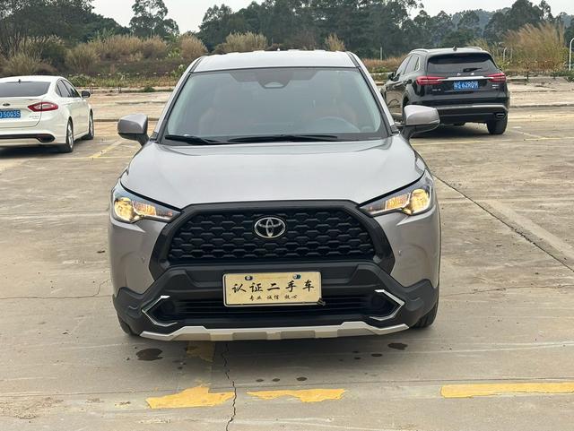 FAW Toyota Corolla Cross 2023 2.0L CVT Pioneer Edition Used Car for Sale in Ghana -u22550165 | ZEEX AUTO