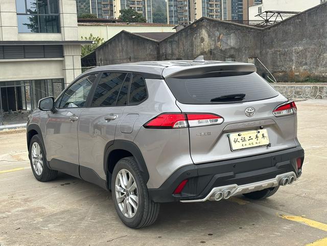 FAW Toyota Corolla Cross 2023 2.0L CVT Pioneer Edition Used Car for Sale in Ghana -u22550165 | ZEEX AUTO