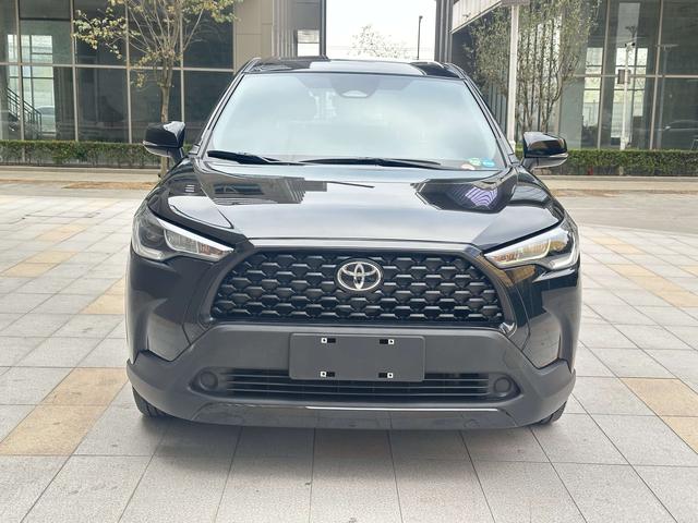 FAW Toyota Corolla Cross 2023 2.0L CVT Elite Edition Used Car for Sale in Ghana -u22737782 | ZEEX AUTO
