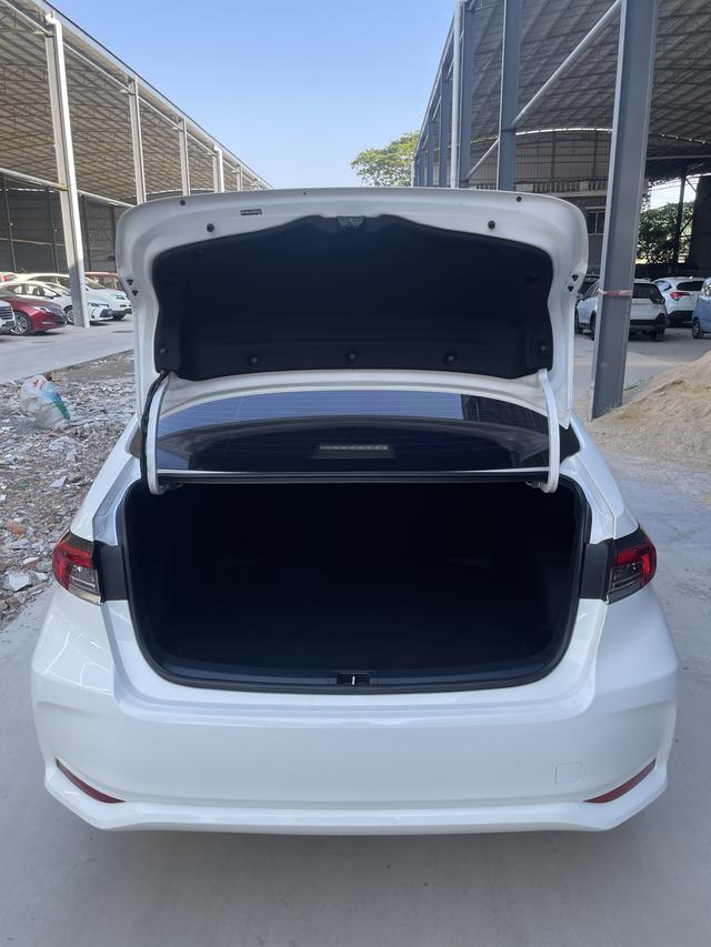 FAW Toyota Corolla 2022 Model 1.5L CVT Pioneer Version Used Car for Sale in Ghana -u23031804 | ZEEX AUTO