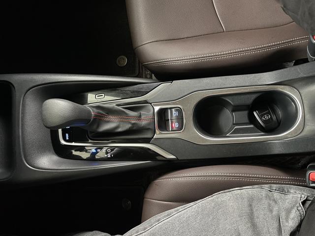 FAW Toyota Corolla 2022 1.2T S-CVT Pioneer PLUS Edition Used Car for Sale in Ghana -u22943226 | ZEEX AUTO