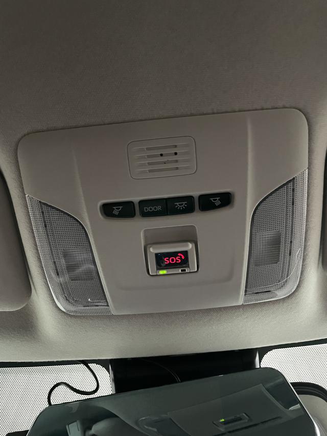 FAW Toyota Corolla 2022 1.2T S-CVT Pioneer PLUS Edition Used Car for Sale in Ghana -u22943226 | ZEEX AUTO