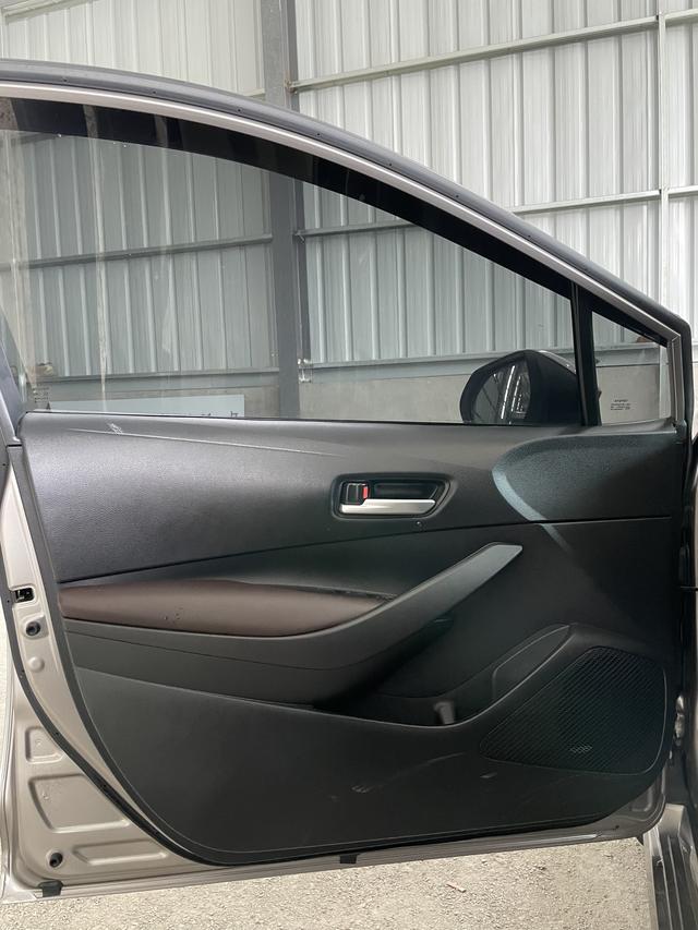 FAW Toyota Corolla 2022 1.2T S-CVT Pioneer PLUS Edition Used Car for Sale in Ghana -u22943226 | ZEEX AUTO