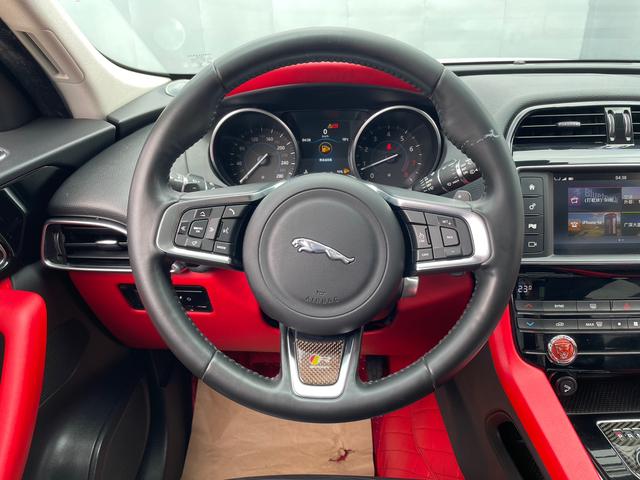 Jaguar F-PACE 2018 Model 2.0T 2WD Urban Luxury Version Used Car for Sale in Ghana -u22942094 | ZEEX AUTO