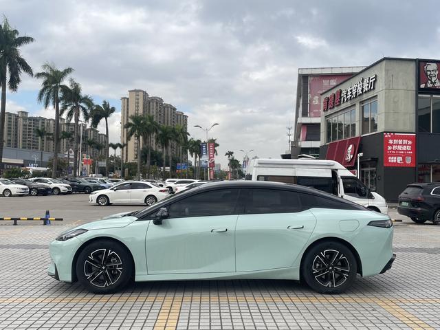 AION Hyper GT 2023 560 RWD Tech Edition Used Car for Sale in Ghana -u22106477 | ZEEX AUTO