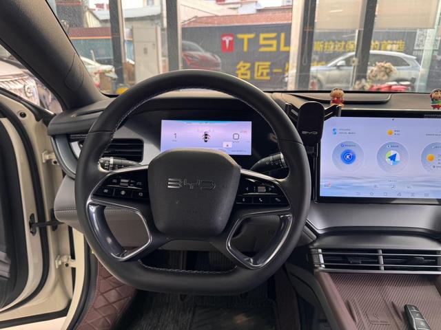 BYD Seal 07DM 2024 DM-i 70KM Elite Edition Used Car for Sale in Ghana -u22912412 | ZEEX AUTO