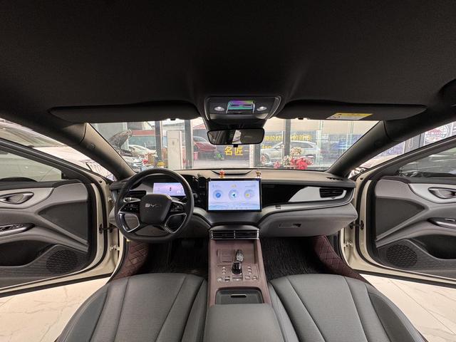 BYD Seal 07DM 2024 DM-i 70KM Elite Edition Used Car for Sale in Ghana -u22912412 | ZEEX AUTO
