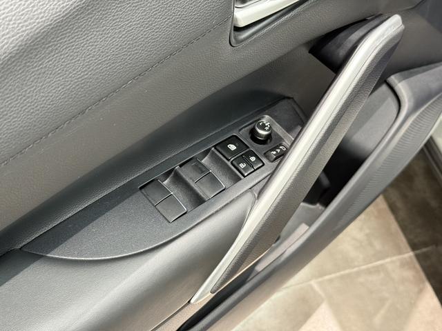 GAC Toyota Frontlander 2022 2.0L CVT Leading Edition Used Car for Sale in Ghana -u22236329 | ZEEX AUTO