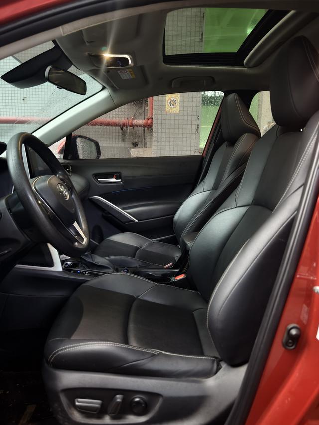 GAC Toyota Frontlander 2022 2.0L CVT Luxury PLUS Edition Used Car for Sale in Ghana -u22934317 | ZEEX AUTO