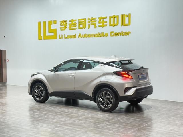 GAC Toyota C-HR 2021 2.0L Luxury Edition Used Car for Sale in Ghana -u22075134 | ZEEX AUTO