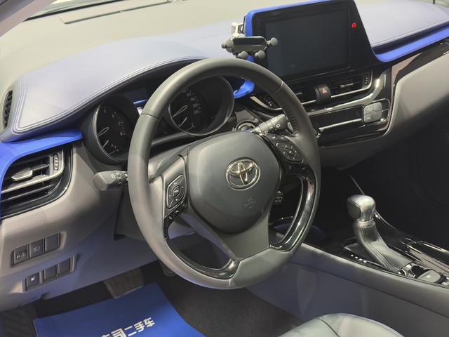 GAC Toyota C-HR 2021 2.0L Luxury Edition Used Car for Sale in Ghana -u22075134 | ZEEX AUTO