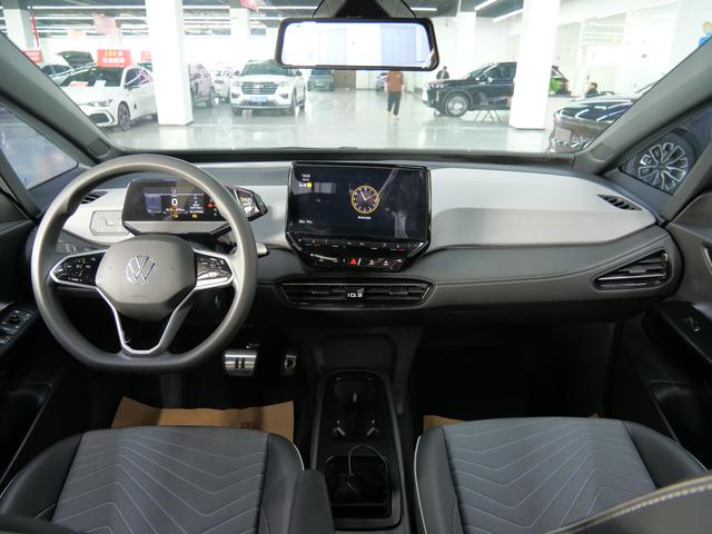SAIC Volkswagen ID.3 2024 Pure Smart Edition Used Car for Sale in Ghana -u22925009 | ZEEX AUTO