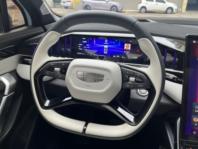 Geely Boyue L 2023 1.5T Thor Hi·F Super Rui Used Car for Sale in Ghana -u22931769 | ZEEX AUTO