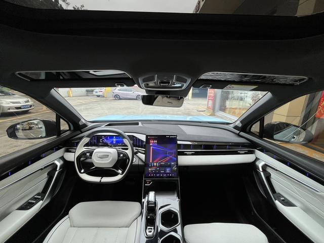 Geely Boyue L 2023 1.5T Thor Hi·F Super Rui Used Car for Sale in Ghana -u22931769 | ZEEX AUTO
