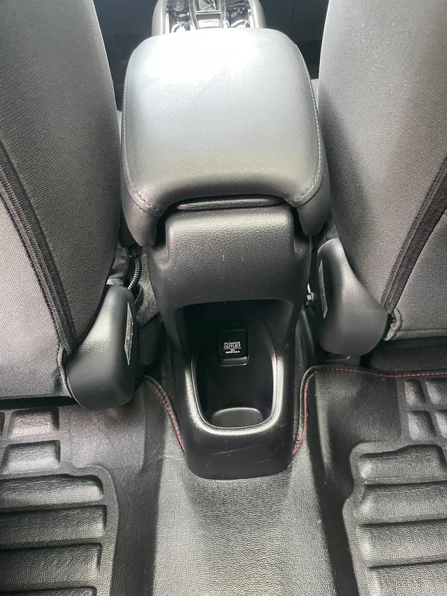 GAC Honda Vezel 2020 1.5L CVT Elite Edition Used Car for Sale in Ghana -u22972821 | ZEEX AUTO