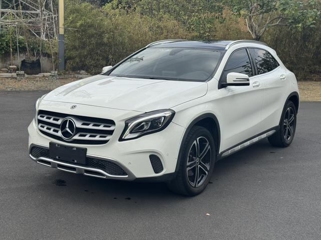 Beijing Benz GLA 2018 GLA 200 Fashion Edition Used Car for Sale in Ghana -u22729701 | ZEEX AUTO