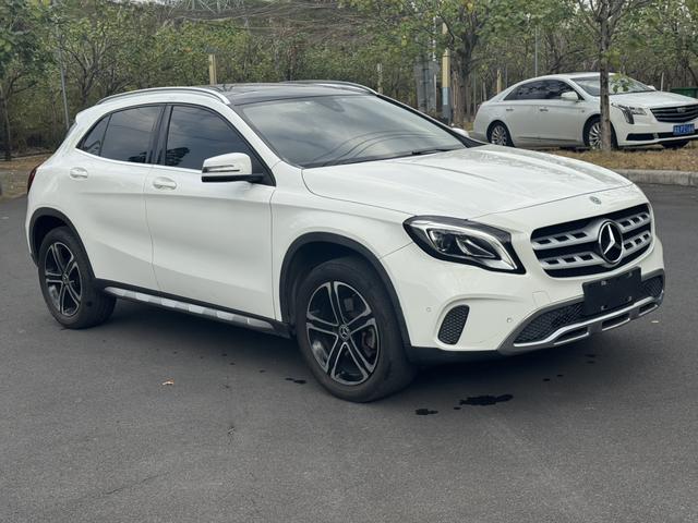 Beijing Benz GLA 2018 GLA 200 Fashion Edition Used Car for Sale in Ghana -u22729701 | ZEEX AUTO