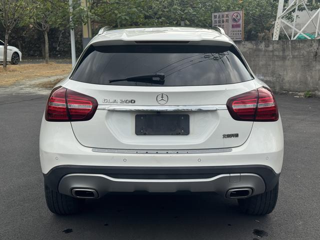 Beijing Benz GLA 2018 GLA 200 Fashion Edition Used Car for Sale in Ghana -u22729701 | ZEEX AUTO