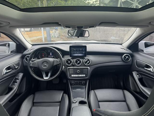 Beijing Benz GLA 2018 GLA 200 Fashion Edition Used Car for Sale in Ghana -u22729701 | ZEEX AUTO
