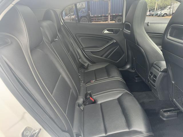 Beijing Benz GLA 2018 GLA 200 Fashion Edition Used Car for Sale in Ghana -u22729701 | ZEEX AUTO
