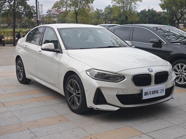 BMW Brilliance 1 Series 2021 120i M Sport Version Used Car for Sale in Ghana -u23015881 | ZEEX AUTO
