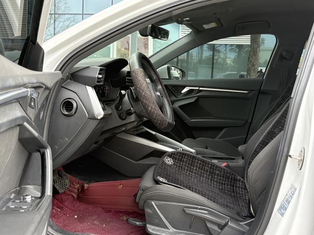 FAW-Audi A3 2021 Sportback 35 TFSI Dynamic Entry Version Used Car for Sale in Ghana -u22943154 | ZEEX AUTO