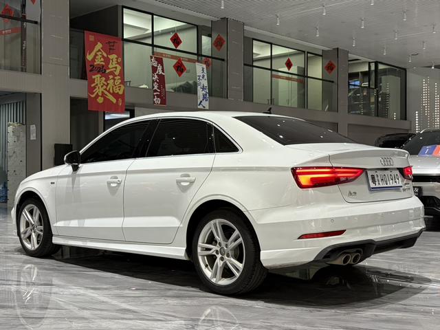 FAW-Audi A3 2020 Limousine 35 TFSI Fashion Edition National VI Used Car for Sale in Ghana -u22516221 | ZEEX AUTO