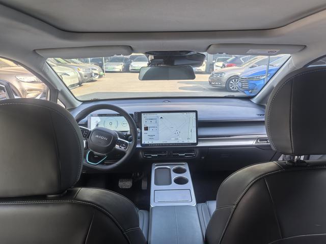 AION AION Y 2023 Plus 610 Smart Premium Edition (Lithium Iron Phosphate Battery) Used Car for Sale in Ghana -u22582032 | ZEEX AUTO